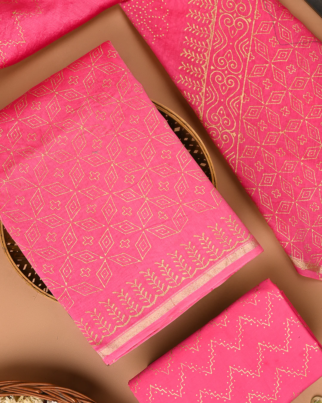 Elegant Sanganeri Print Chanderi Silk Suit Set(BSCHACH08) - Image 3