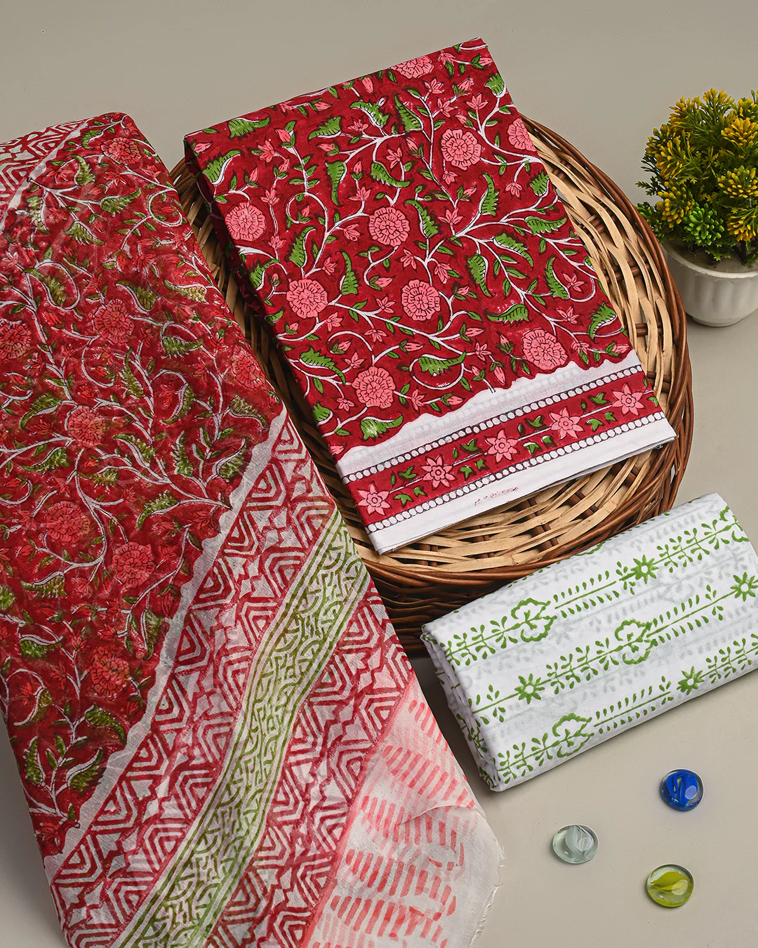 Exclusive Floral Jaal Printed Cotton Suit With Chiffon Dupatta (BSCOTCH56) - Image 3