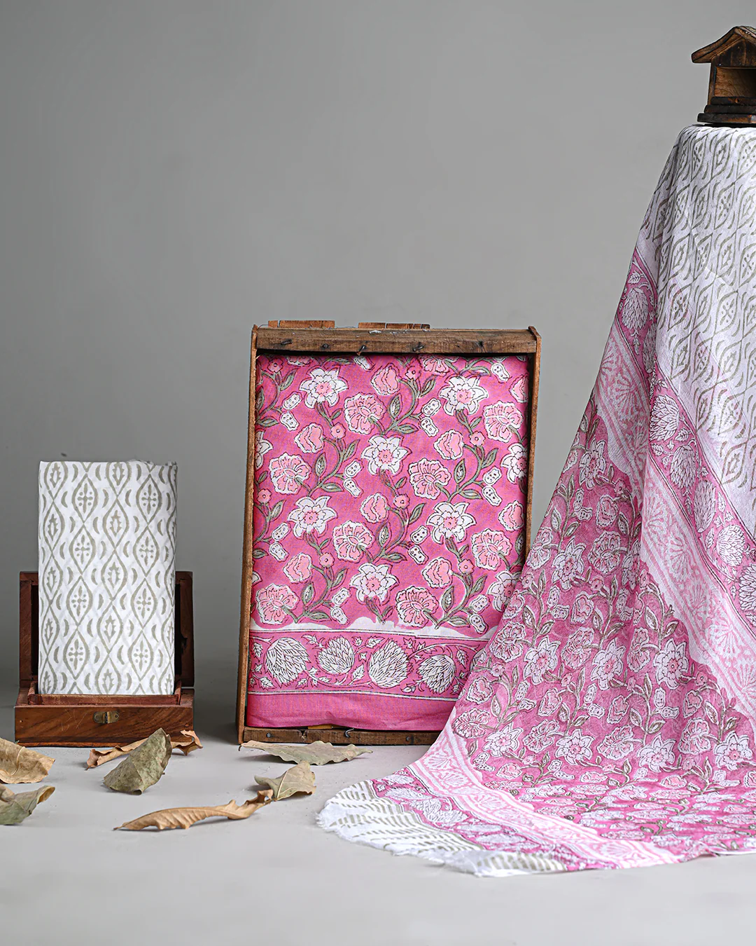 Premium Pink With White Floral Sanganeri Print Cotton Suit With Chiffon Dupatta (BSCOTCH31) - Image 3