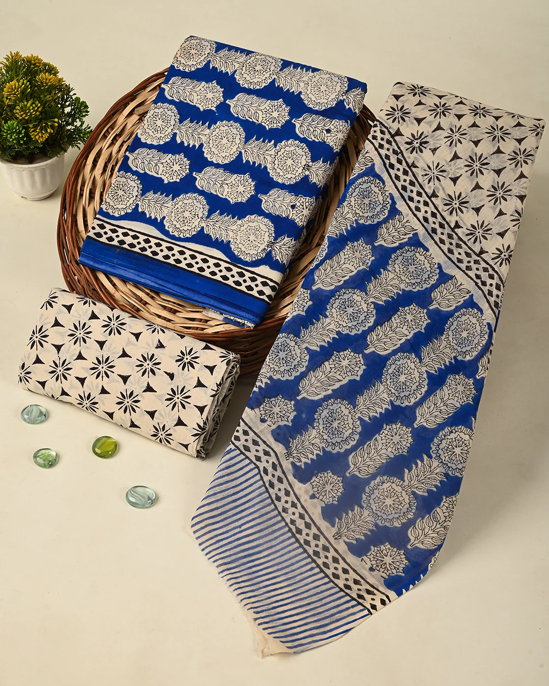 Premium Sanganeri Printed Cotton Suit With Cotton Dupatta (BSCOTMU95)