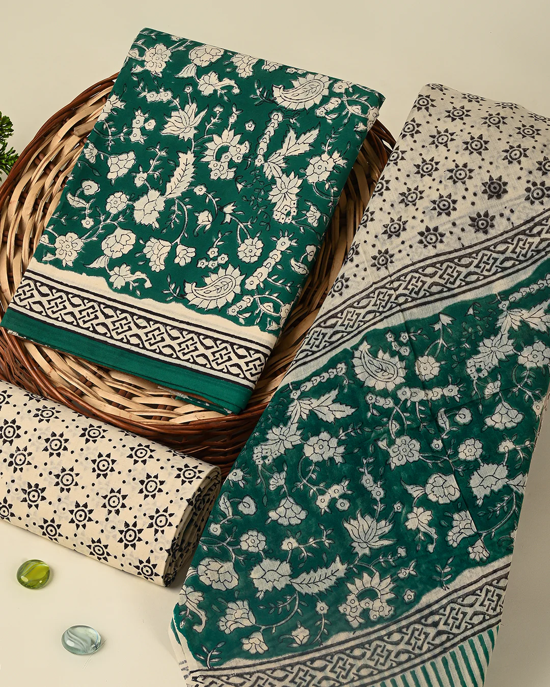 Traditional Sanganeri Printed  Cotton Suit With Cotton Dupatta (BSCOTMU100) - Image 3