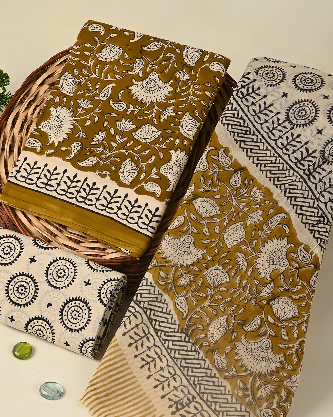 Traditional Sanganeri Printed Cotton Suit With Cotton Dupatta (BSCOTMU113) - Image 3